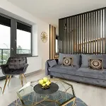 Apartport Wyjatkowe Z Widokiem Na Port W Gdyni By Renters Appartement