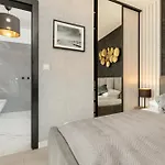 Apartport Wyjatkowe Z Widokiem Na Port W Gdyni By Renters *
