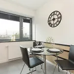 Apartport Wyjatkowe Z Widokiem Na Port W Gdyni By Renters