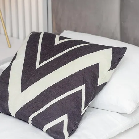 Apartport Wyjątkowe Z Widokiem Na Port W Gdyni By Renters *
