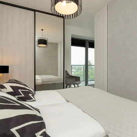 شقة Apartport Wyjatkowe Z Widokiem Na Port W Gdyni By Renters