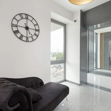 Apartment Apartport Wyjatkowe Z Widokiem Na Port W Gdyni By Renters *
