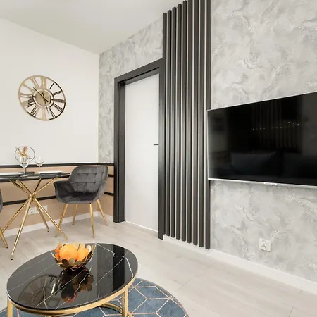 Apartport Wyjątkowe Z Widokiem Na Port W Gdyni By Renters Apartament *