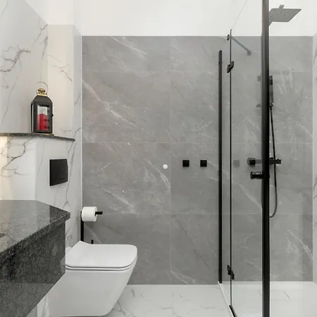 Apartport Wyjatkowe Z Widokiem Na Port W Gdyni By Renters