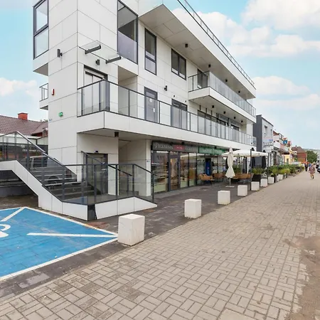 Apartport Wyjątkowe Z Widokiem Na Port W Gdyni By Renters