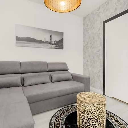 Apartport Wyjatkowe Z Widokiem Na Port W Gdyni By Renters *