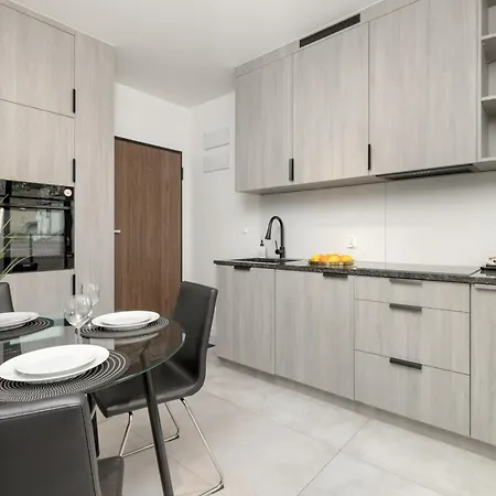 Apartport Wyjątkowe Z Widokiem Na Port W Gdyni By Renters