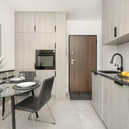 Apartport Wyjątkowe Z Widokiem Na Port W Gdyni By Renters *