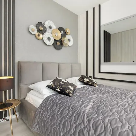 Apartport Wyjatkowe Z Widokiem Na Port W Gdyni By Renters غدينيا