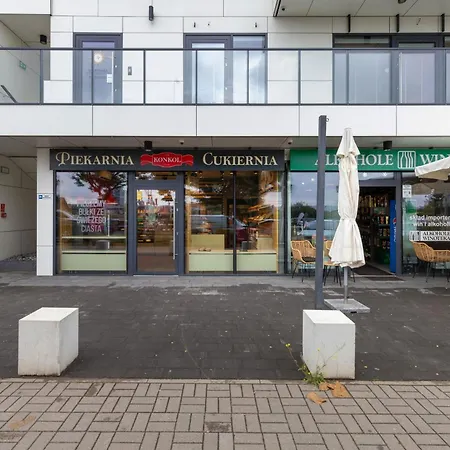 Apartport Wyjatkowe Z Widokiem Na Port W Gdyni By Renters غدينيا