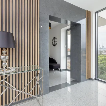 Apartport Wyjatkowe Z Widokiem Na Port W Gdyni By Renters شقة