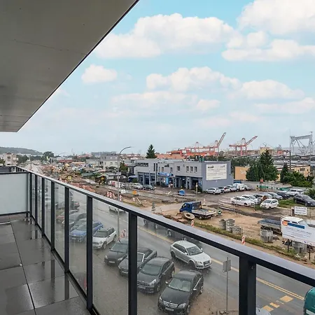 Apartport Wyjątkowe Z Widokiem Na Port W Gdyni By Renters Gdynia