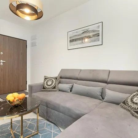 شقة Apartport Wyjatkowe Z Widokiem Na Port W Gdyni By Renters غدينيا