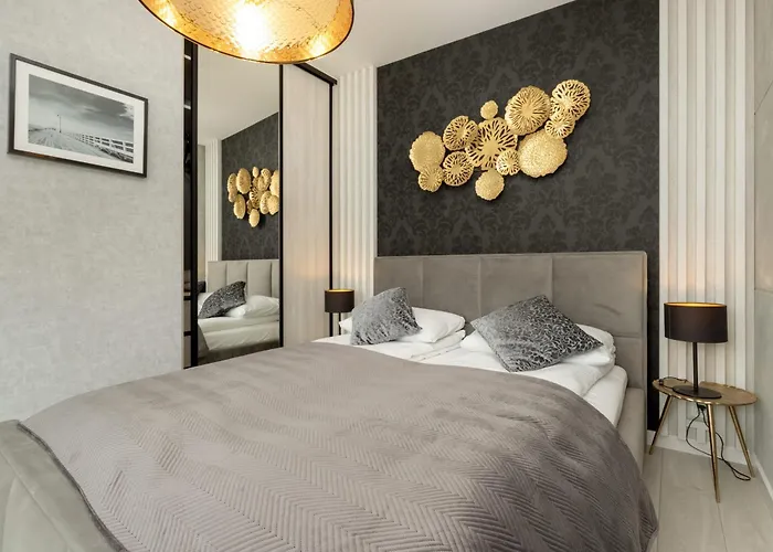 Apartport Wyjatkowe Z Widokiem Na Port W Gdyni By Renters アパート