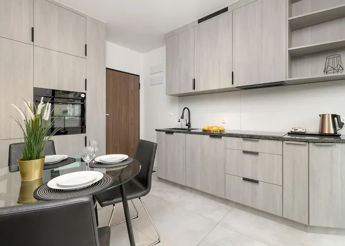 Apartport Wyjatkowe Z Widokiem Na Port W Gdyni By Renters