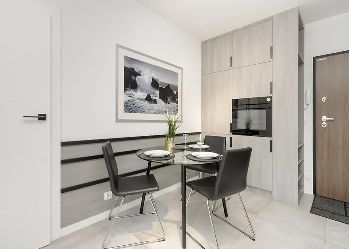 Apartport Wyjatkowe Z Widokiem Na Port W Gdyni By Renters