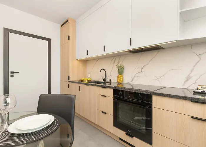 Apartport Wyjatkowe Z Widokiem Na Port W Gdyni By Renters *